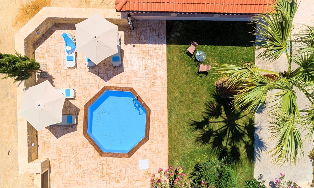 Villa Di Palma Heated Pool Koufi Екстериор снимка